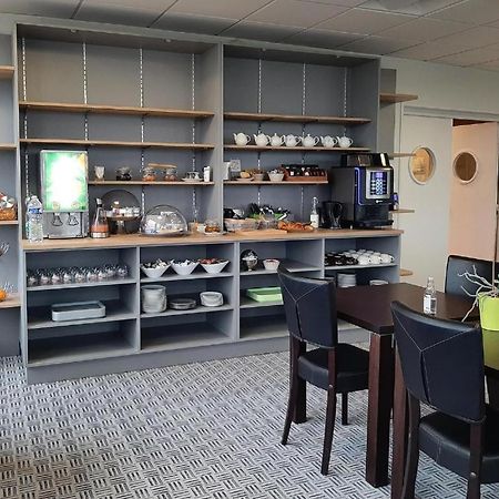 Cit'Hotel Talencia Thouars Esterno foto