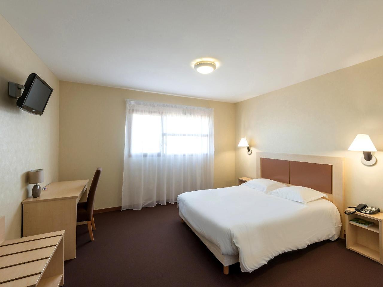 Cit'Hotel Talencia Thouars Esterno foto