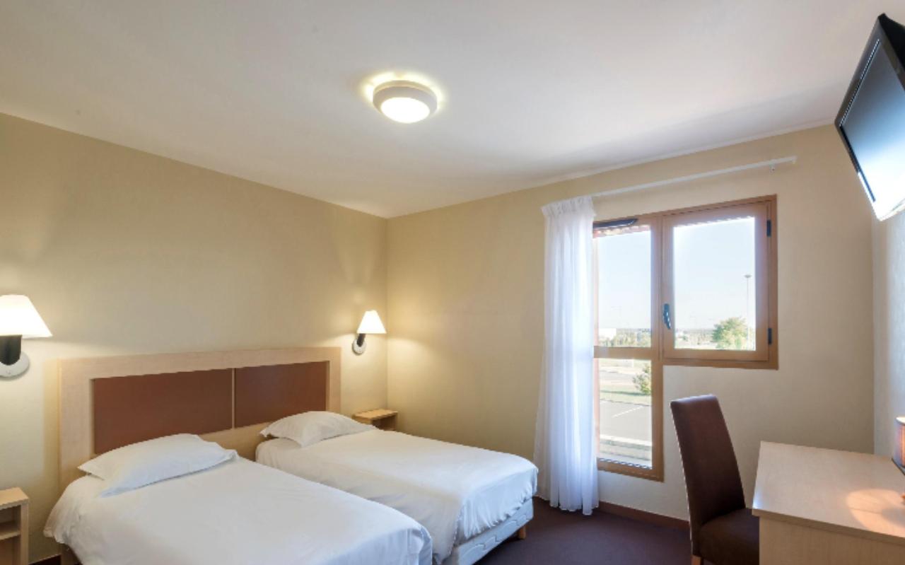 Cit'Hotel Talencia Thouars Esterno foto