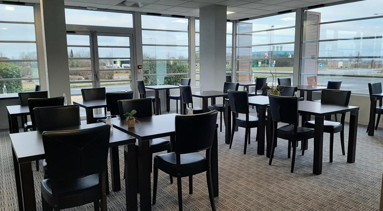 Cit'Hotel Talencia Thouars Esterno foto