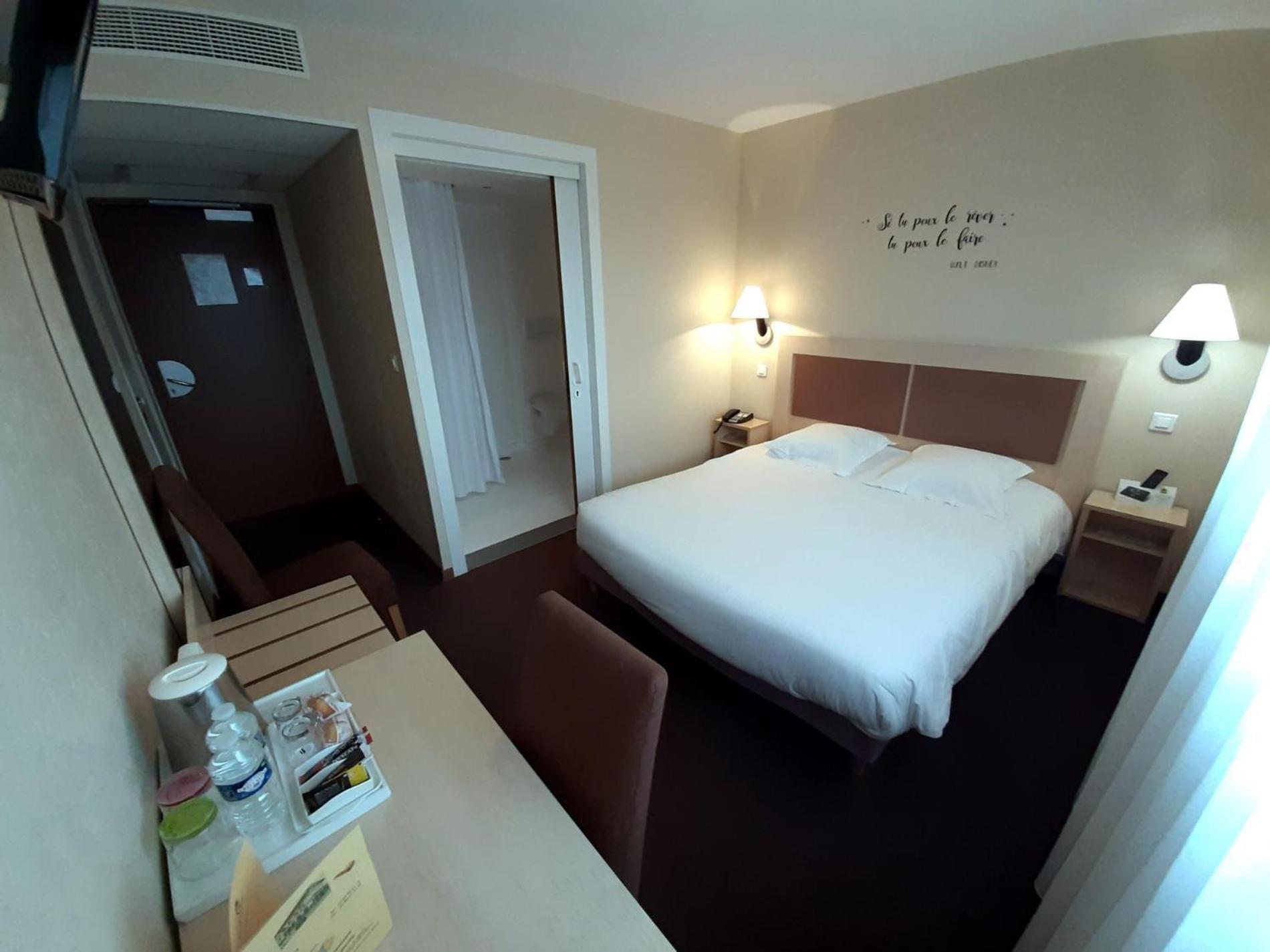 Cit'Hotel Talencia Thouars Esterno foto