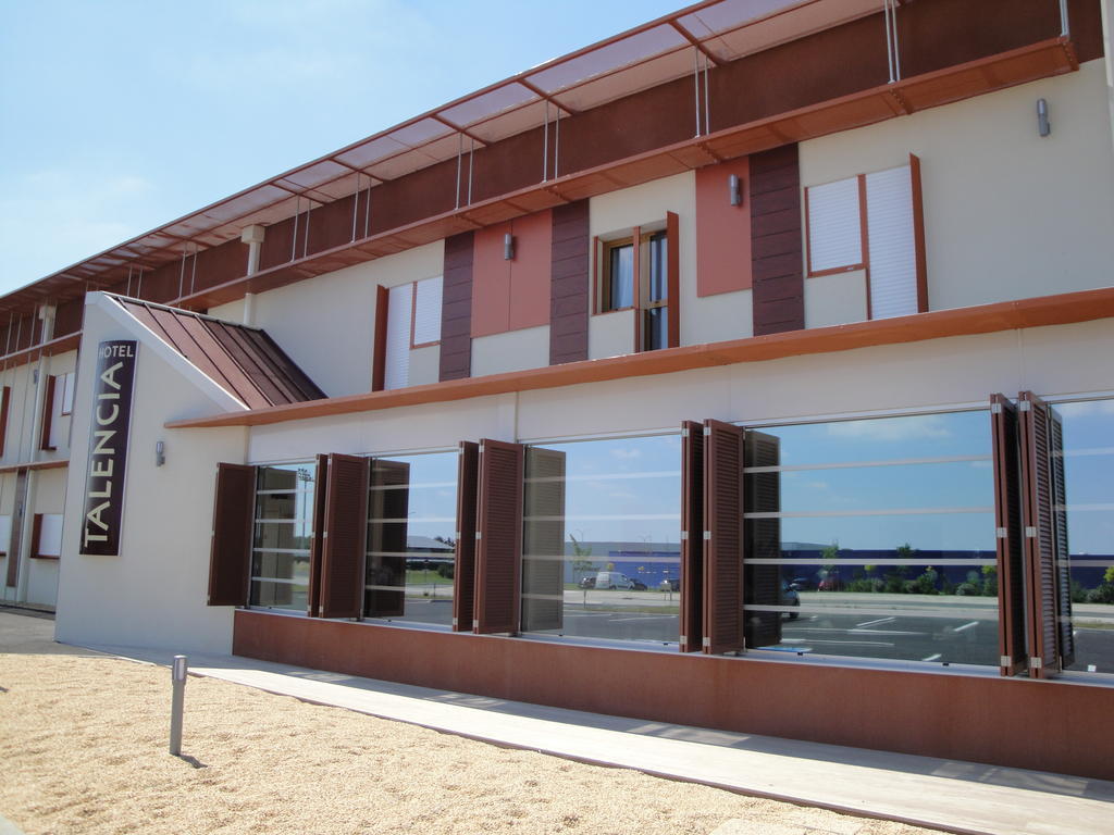 Cit'Hotel Talencia Thouars Esterno foto